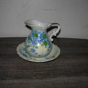 Vintage Lefton hand painted Bowl & Pitcher blue Forget Me Nots SL4189